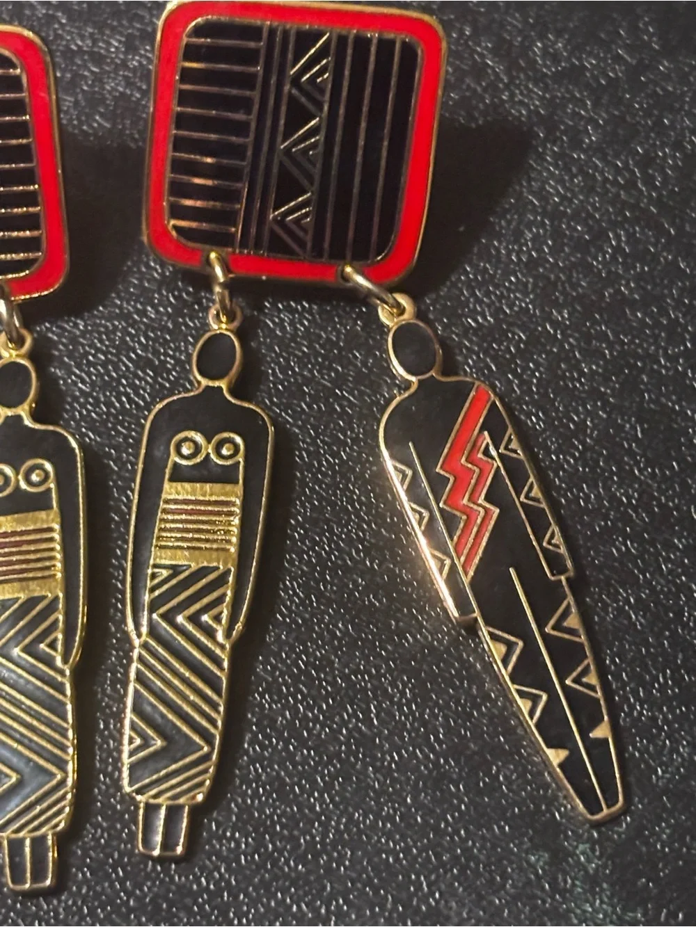 Laurel Burch Black and Red Tribal Figure Drop Earrings Friends Woman Man Tribal - Picture 10 of 11